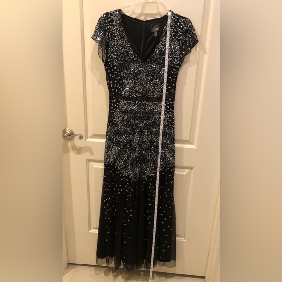 Adrianna Papell Beaded Cap Sleeve Gown, Black, size 6 US,Formal Long Dress, maxi - Picture 6 of 8